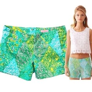 LILLY PULITZER DEENIE DOBBY RESORTWEAR SUN DANCE BEACH COASTAL SHORTS SZ 2